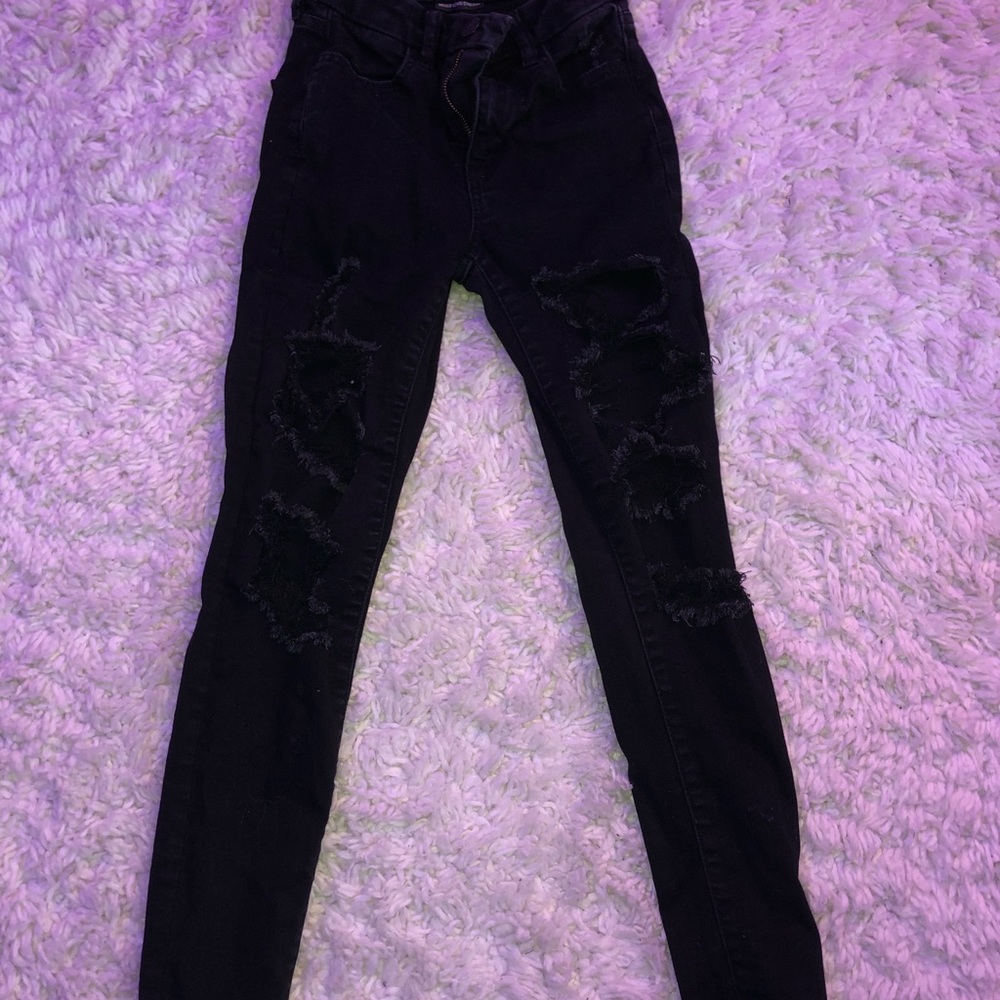 American Eagle black ripped jeans